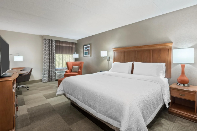 Hampton Inn Danbury — фото 5