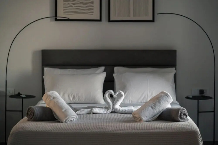 Uranides Luxury Suites