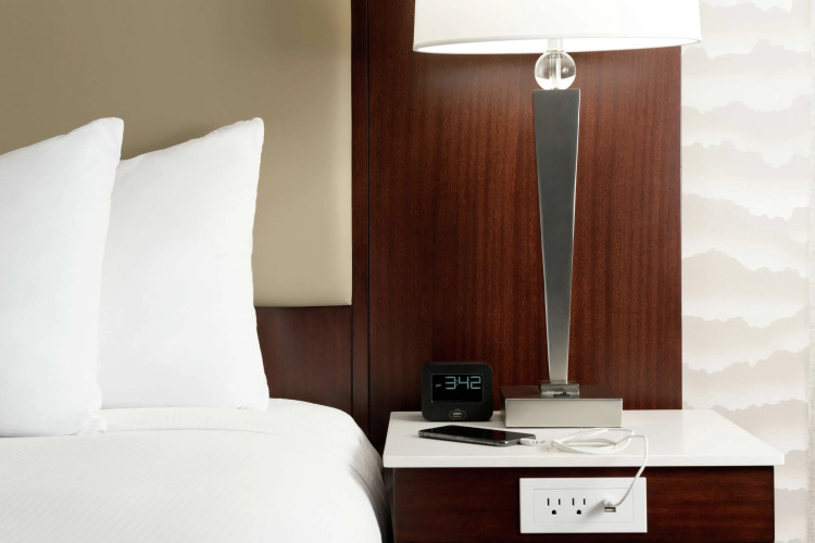 DoubleTree Suites by Hilton Phoenix — фото 3