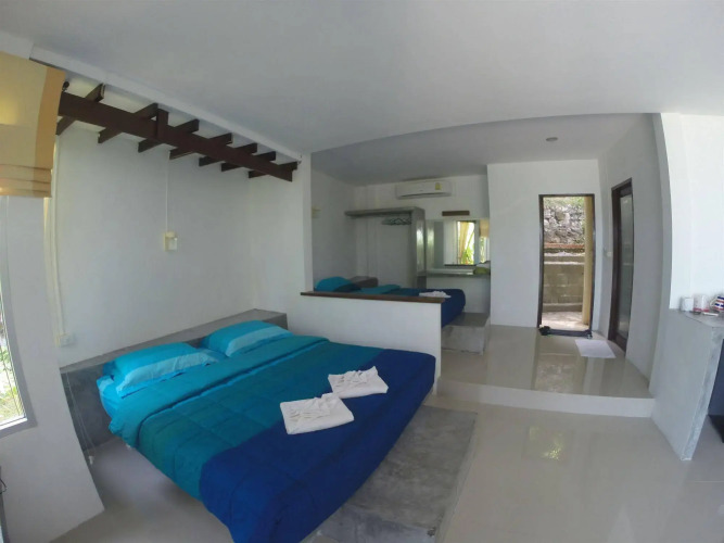 Moon Beach Resort — фото 4