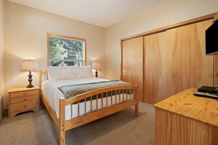 4 Umpqua 4 Bedroom Home — фото 2