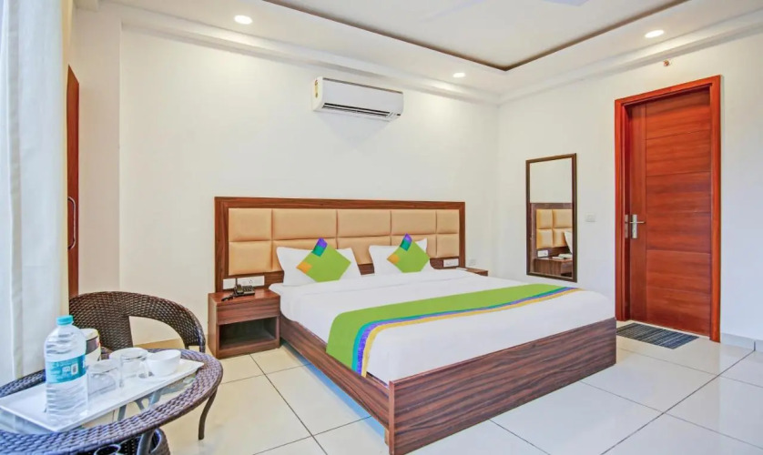 Treebo Aviraj Inn — фото 4