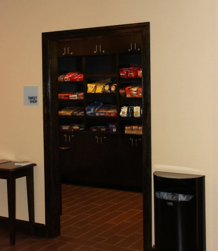 Holiday Inn Express & Suites Lebanon by IHG
