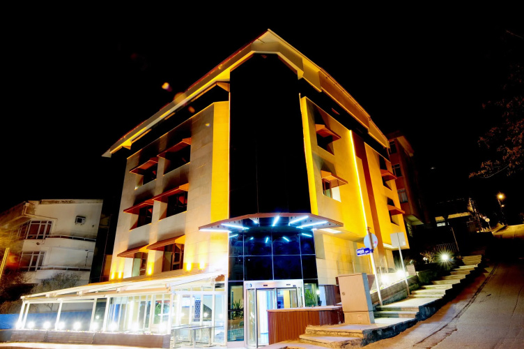 Nesta Boutique Hotel