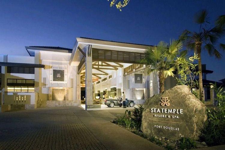 Pullman Port Douglas Sea Temple Resort and Spa