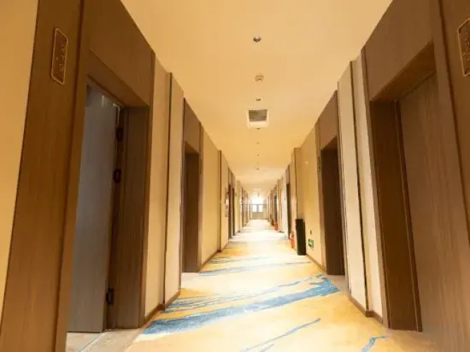 Durbert Darhan Hotel — фото 3