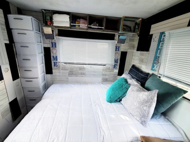 Camper Apt DE Sleeps 3 — фото 2