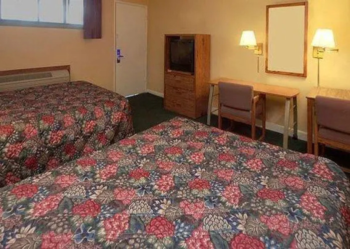 Econo Lodge — фото 3
