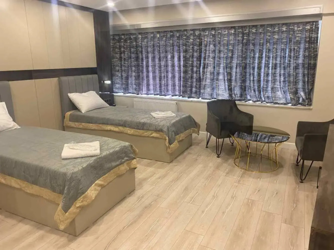 Meros Hotel