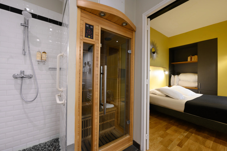 Helzear Montparnasse Suites