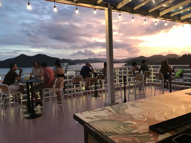 Sunburn Suites Coron — фото 3