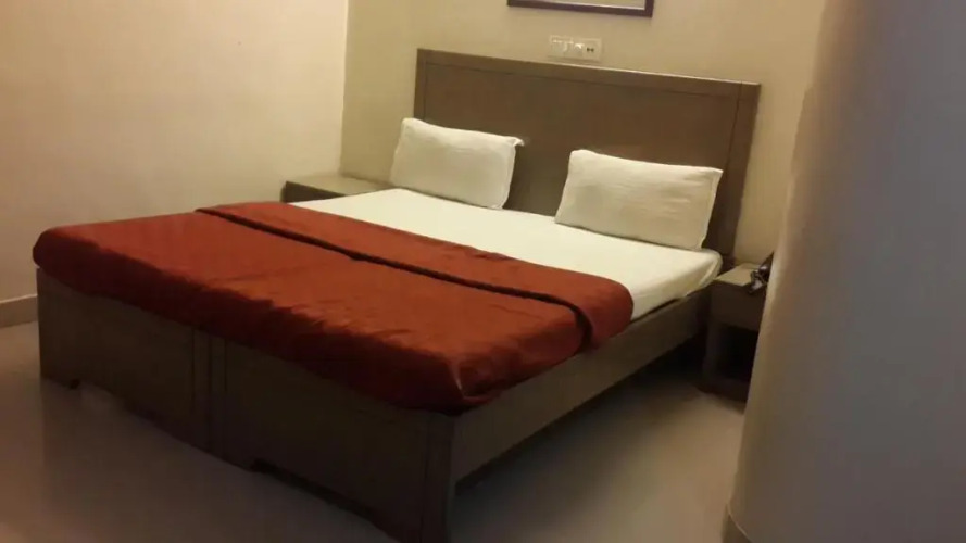 Hotel Zenith Surat — фото 2