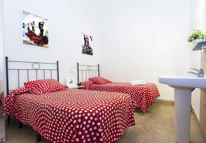 Hostal Bahia Madrid — фото 2
