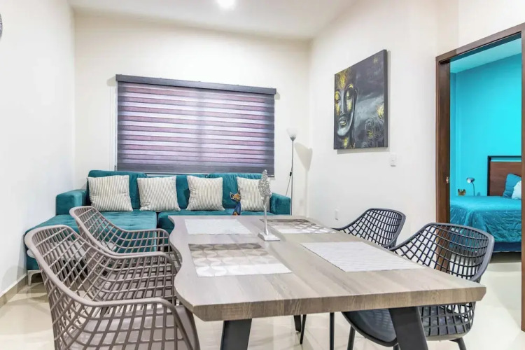 New Centric apt. with pool & jacuzzi — фото 4