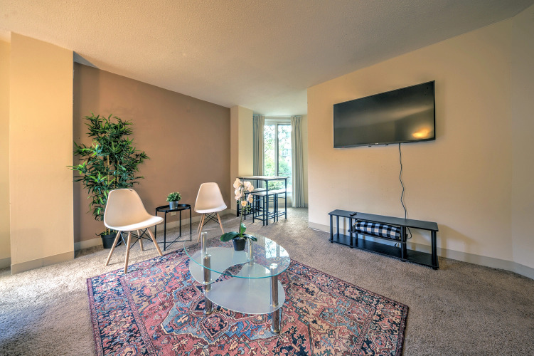 Gorgeous Apt With Dedicated Flex-cation Office Space! — фото 2
