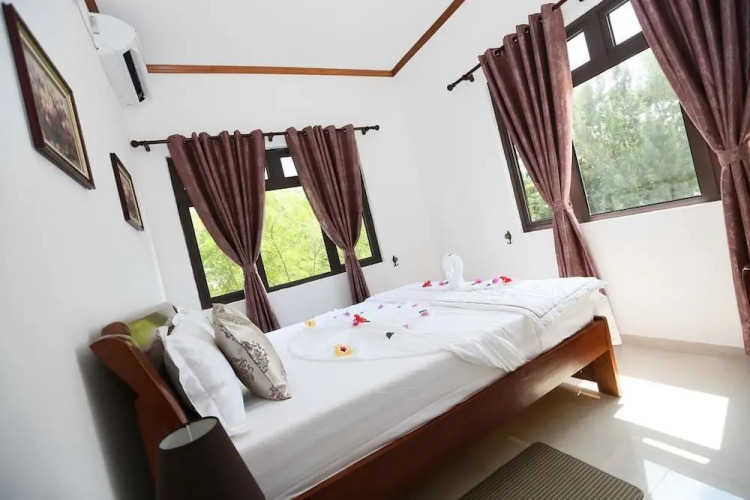 Lone Self Catering Apartment — фото 4