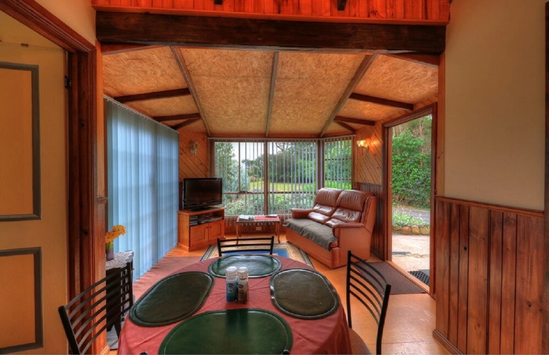Stanley Lakeside Spa Cabins — фото 5