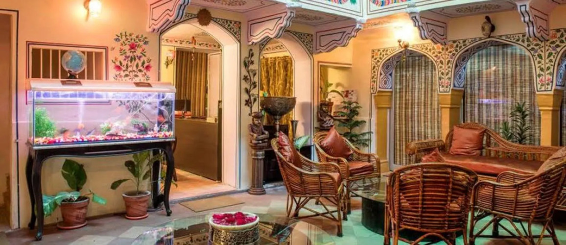 Hotel Khandaka Mahal