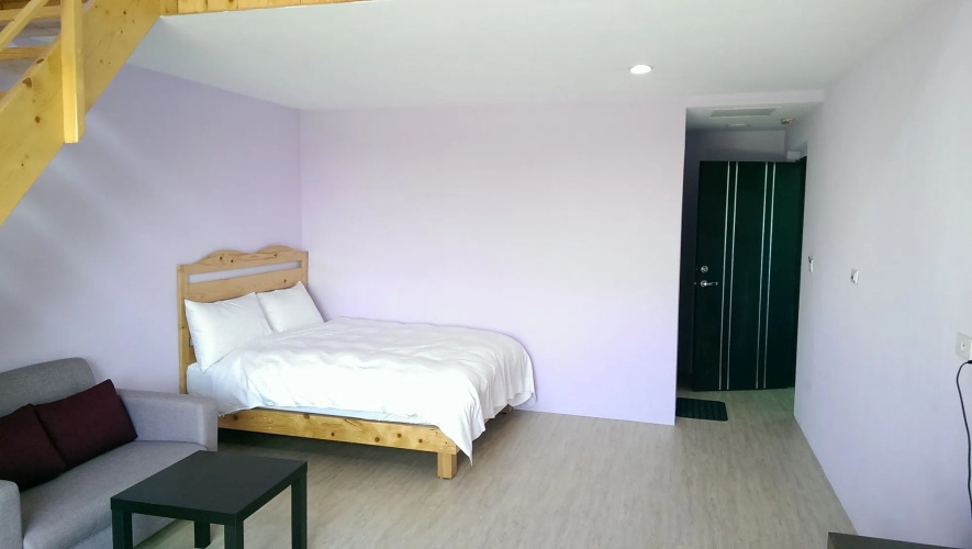 Country Lane Hostel
