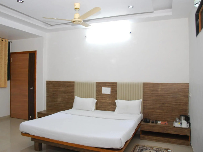 Hotel Excellency Inn — фото 4