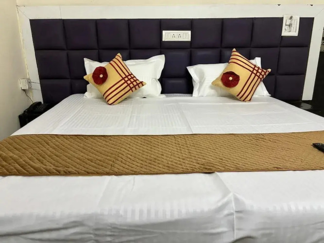 Hotel Akash Continental