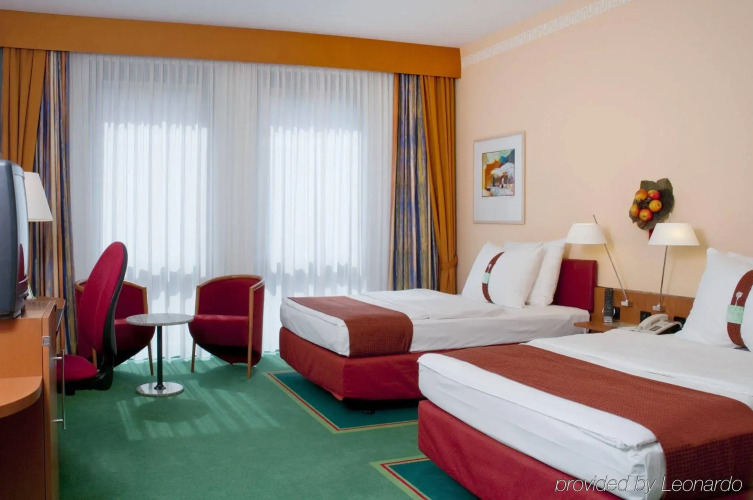 First Inn Zwickau — фото 5