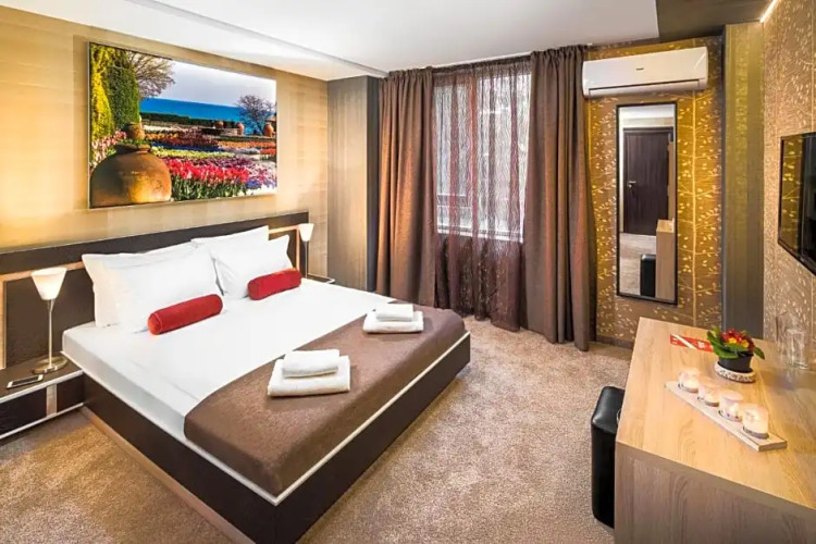Central Point Boutique Hotel — фото 2