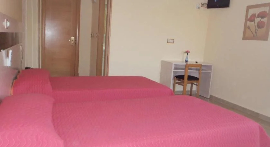 Hostal Fronton — фото 5