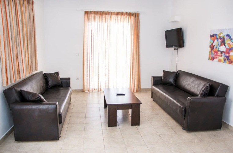 Gennadi Garden Apartments