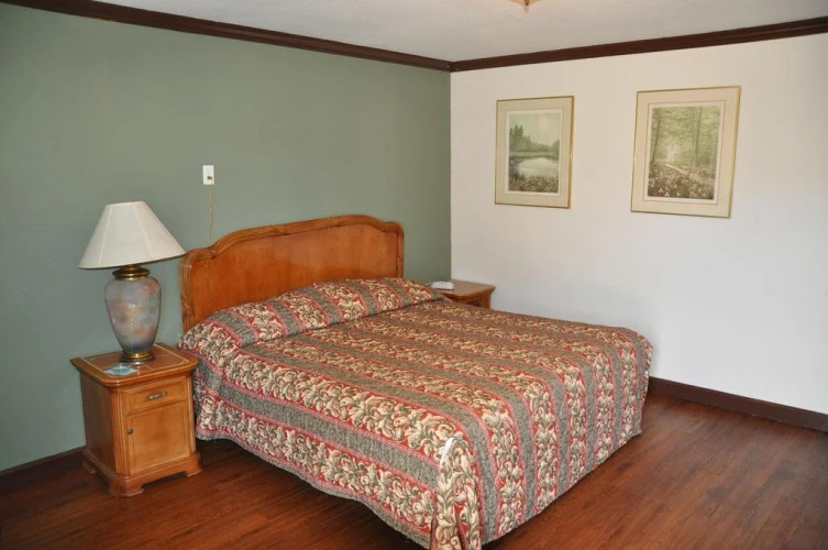 Pasadena Inn & Suites — фото 4