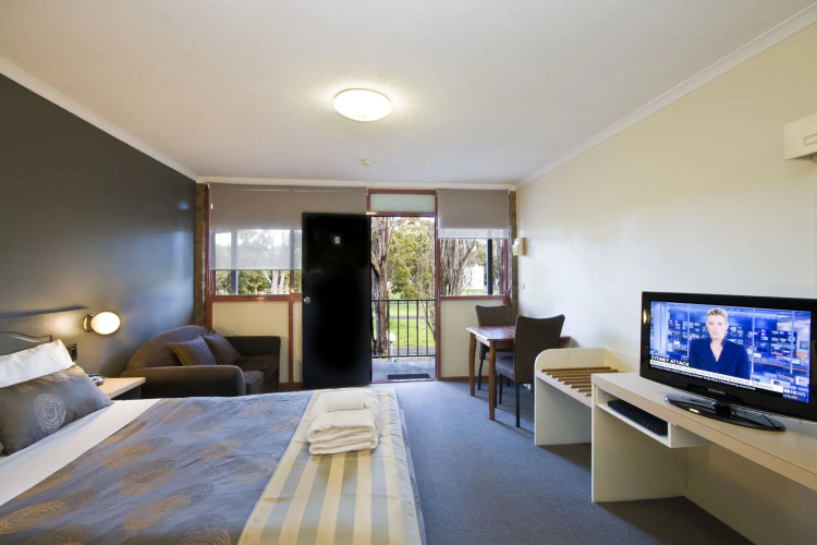 Lorne Coachman Inn — фото 4