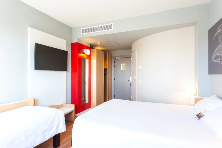 Hotel ibis Elche — фото 4