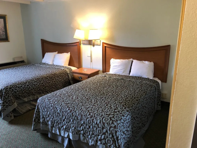 Regency Inn — фото 4