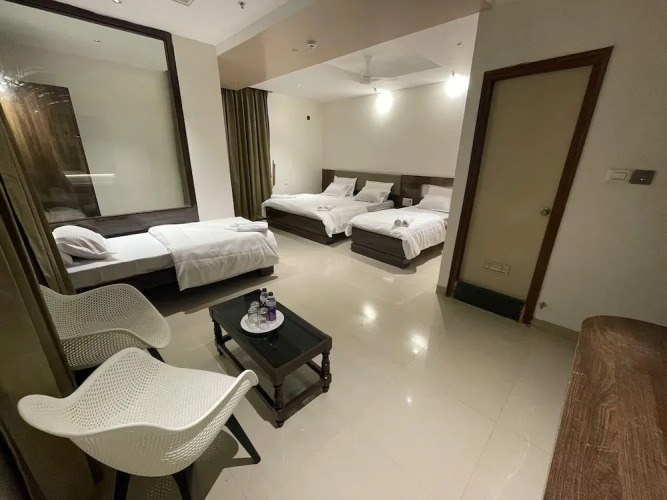 Model Grand Inn — фото 4