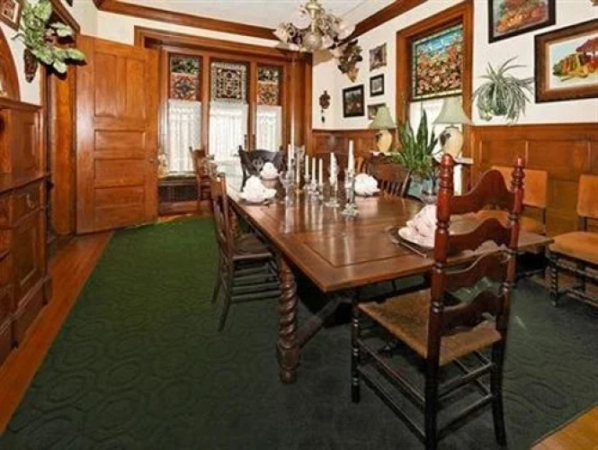 The Galen C. Moses House — фото 3