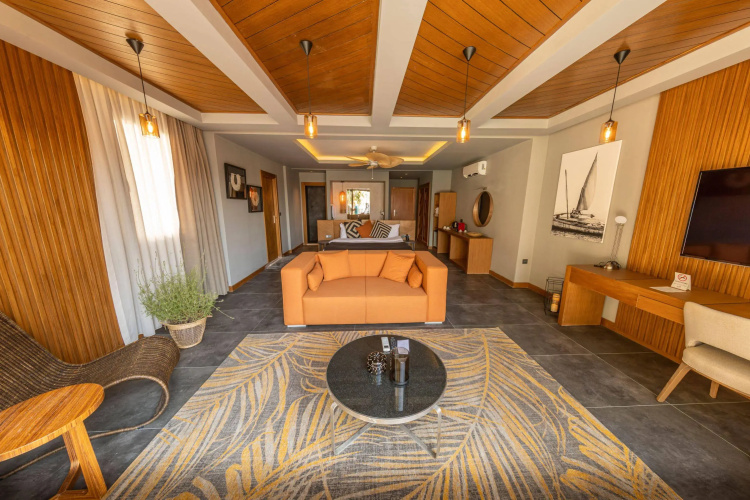 Moyo Beach Hotel — фото 2