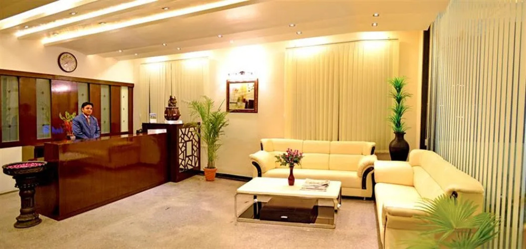 Royal View Hotel