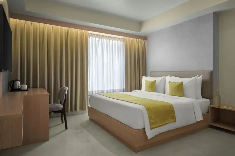 The Fern Habitat Pune, Mundhwa, Series By Marriott