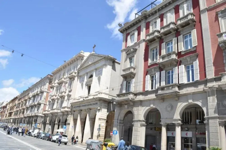 Blanco Rooms
