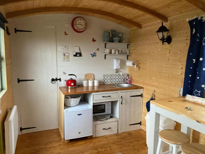Captivating 1-bed Cabin in Middlesbrough — фото 5