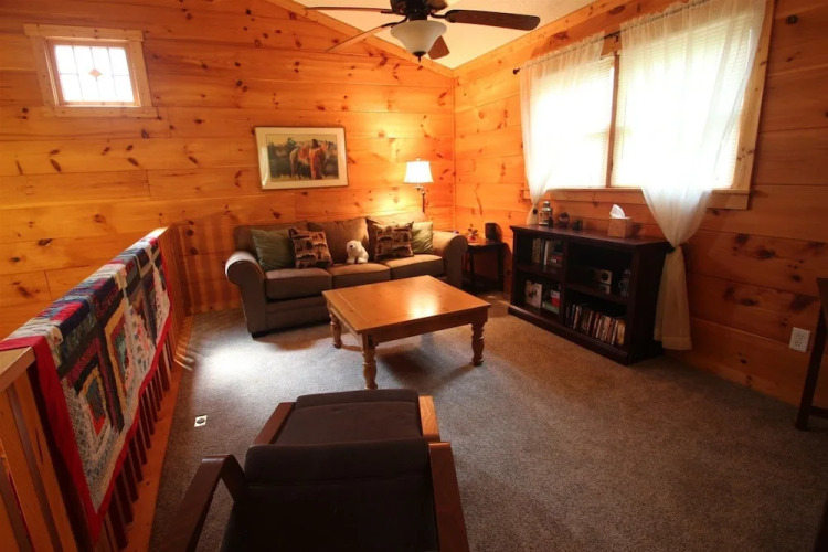 Laughing Bear Cabin — фото 2