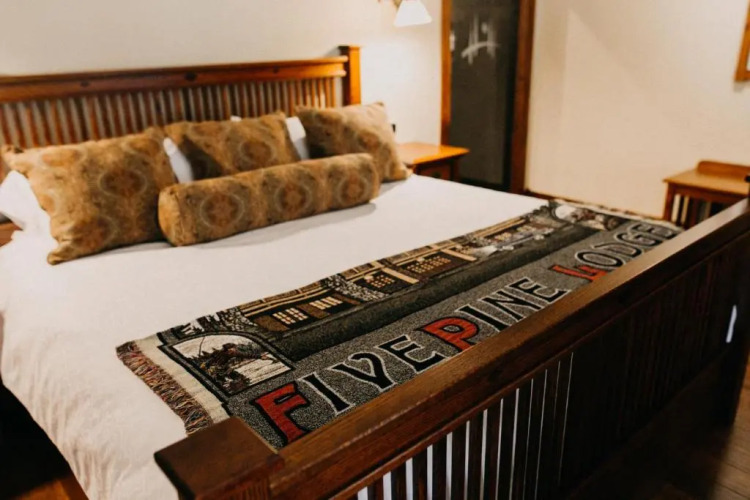 FivePine Lodge & Spa — фото 2