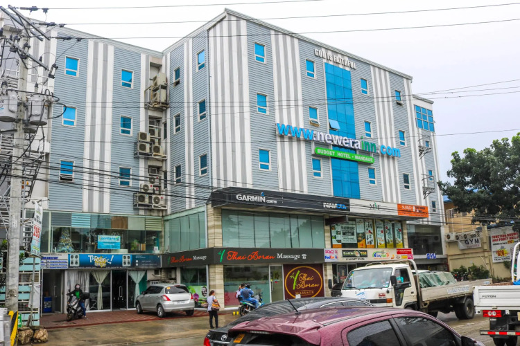 RedDoorz Plus near UV Mandaue Cebu