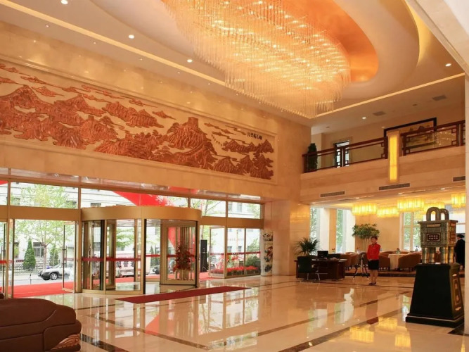 White Clouds Hotel - Dalian — фото 2