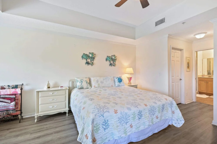 Beachfront Bliss: St. Augustine 2BD Luxury — фото 3