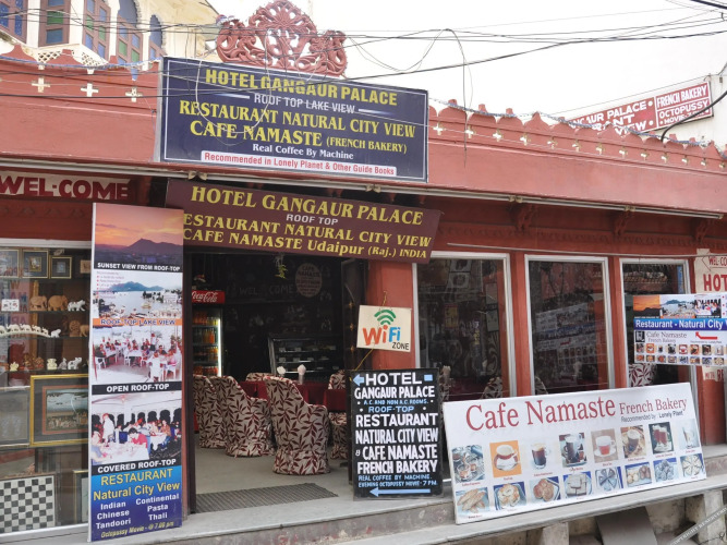 Hotel Gangaur Palace