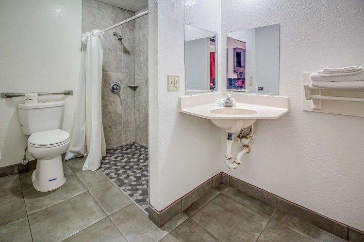 Motel 6 Conroe, TX — фото 2