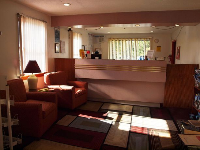 Hilltop Express Inn — фото 2