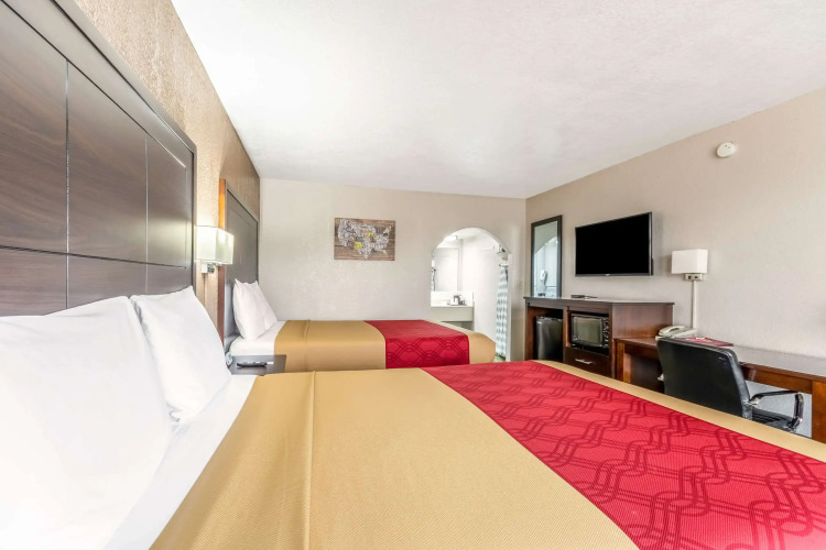 Econo Lodge Winfield — фото 2