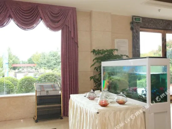 Li Shan Hotel — фото 3
